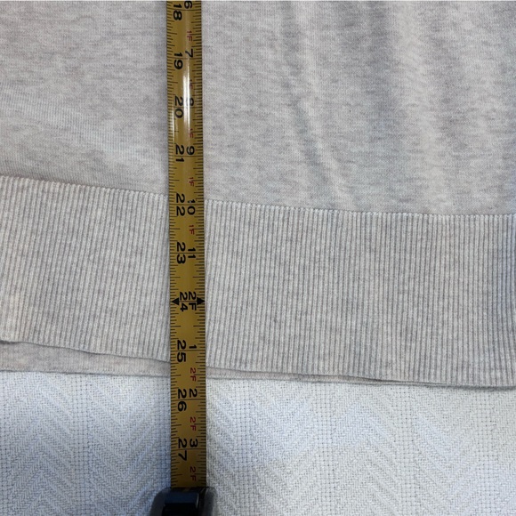 Lands' End Beige Sweater with Festive Tree Design - Picture 9 of 10